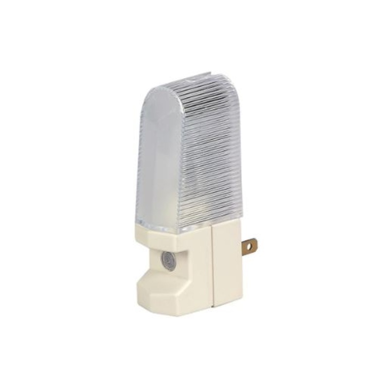Eaton Cooper Wiring Automatic Night Light (White – 15 Amp 4 Watt 125 Volt)