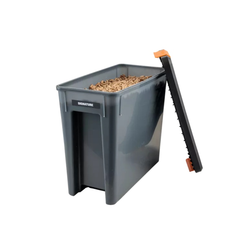 Traeger StayDRY Pellet Bin & Lid